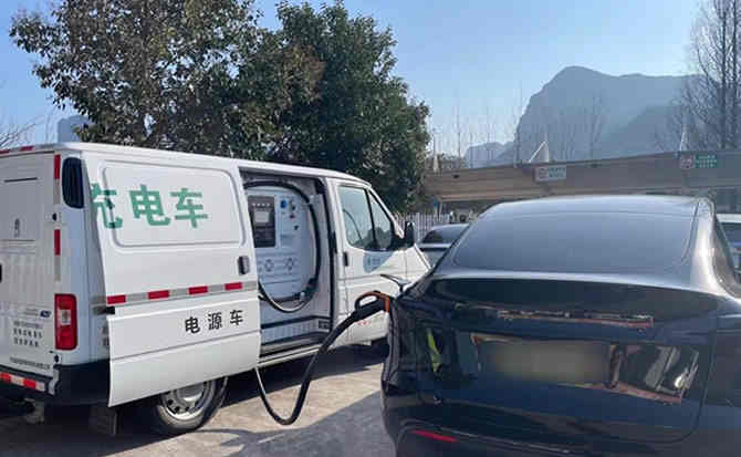 武穴汽车搭电