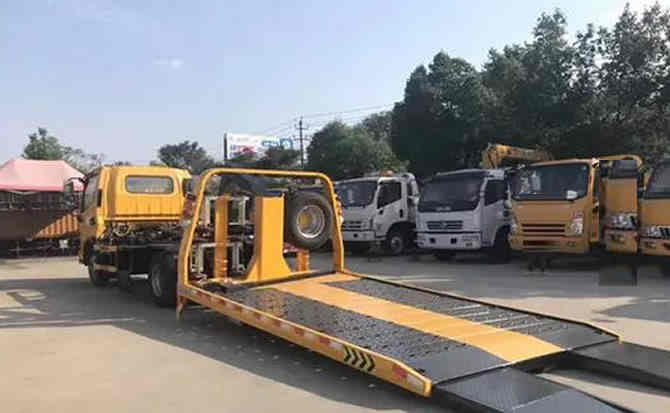 武穴汽车中途维修案例